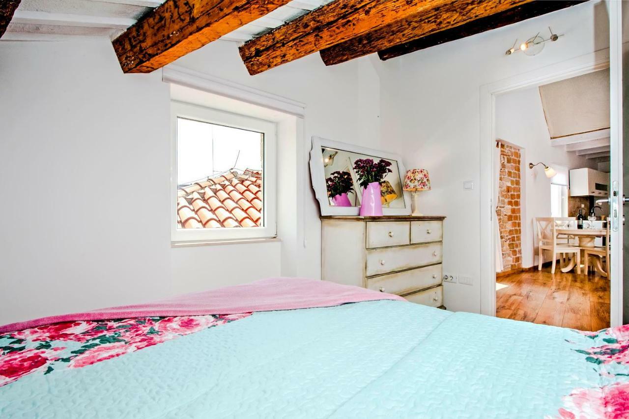 Casa Alek Appartement *